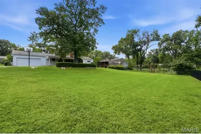 2007 Firethorn Drive, Saint Louis, MO 63131 - Photo 39