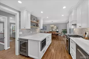 8124 Halifax Dr, Clayton, MO 63105 - Photo 13