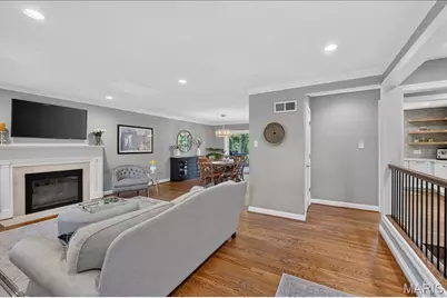 8124 Halifax Drive, Clayton, MO 63105 - Photo 3