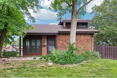 1031 Tavistock Circle, Saint Louis, MO 63129 - Photo 1