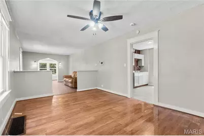 7022 Edison Avenue, Saint Louis, MO 63121 - Photo 15