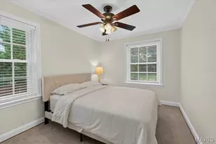28 Berkshire Dr, Saint Louis, MO 63117 - Photo 27