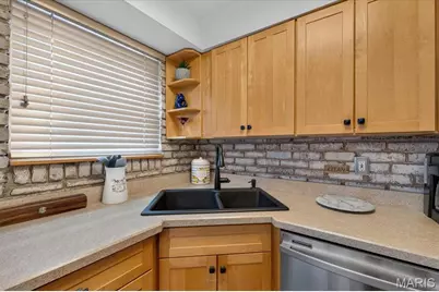 7903 Royal Arms Court, Crestwood, MO 63123 - Photo 13