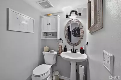 7903 Royal Arms Court, Crestwood, MO 63123 - Photo 7