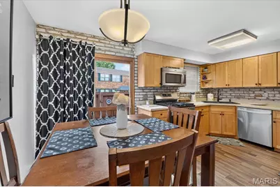 7903 Royal Arms Court, Crestwood, MO 63123 - Photo 15
