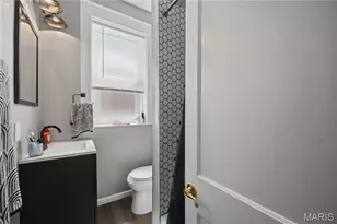 5244 Neosho St, Saint Louis, MO 63109 - Photo 7