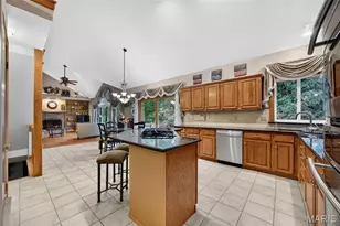 1350 Conway Oaks Dr, Chesterfield, MO 63017 - Photo 43