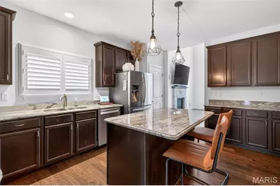 968 Ridgepointe Place Circle, Lake Saint Louis, MO 63367 - Photo 7
