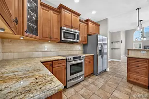 3135 Wheeling Dr, Saint Charles, MO 63301 - Photo 15