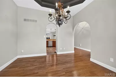 3135 Wheeling Drive, Saint Charles, MO 63301 - Photo 9