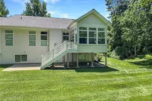 1305 Running Creek Ct, Washington, MO 63090 - Photo 5