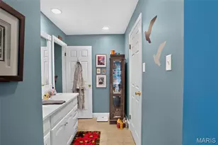 1525 Hampton Hall Dr, Chesterfield, MO 63017 - Photo 25
