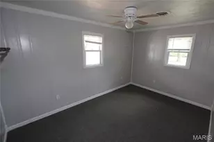 1405 E Chestnut St, Desloge, MO 63601 - Photo 9