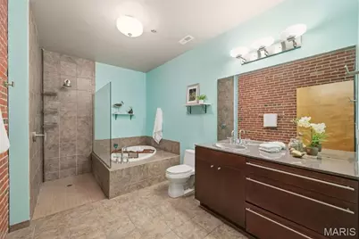 1015 Washington Avenue #407, Saint Louis, MO 63101 - Photo 31