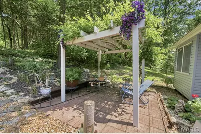 21 Trails End, Eureka, MO 63025 - Photo 5