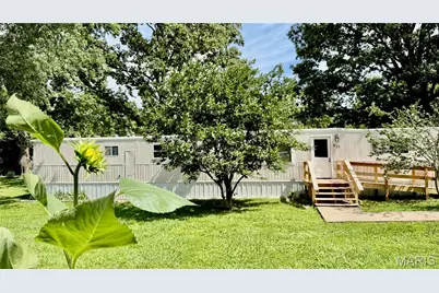 837 Dwight Street, Lebanon, MO 65536 - Photo 1