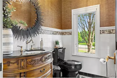 1222 Devonworth Drive, Town and Country, MO 63017 - Photo 47