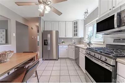 11100 Patsy Drive, Saint Louis, MO 63123 - Photo 5
