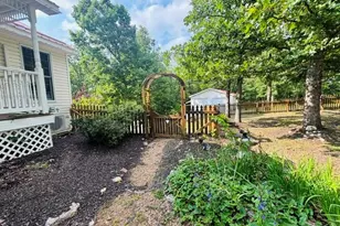 216 W Hickory Ridge Rd, Shelbyville, MO 65565 - Photo 19