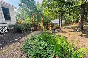216 W Hickory Ridge Rd, Shelbyville, MO 65565 - Photo 15