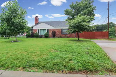 7045 Deerpath Drive, Affton, MO 63123 - Photo 51
