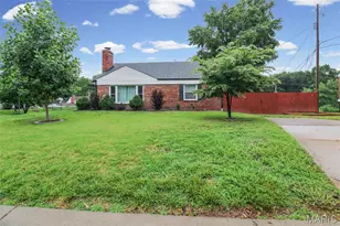7045 Deerpath Dr, Affton, MO 63123 - Photo 51