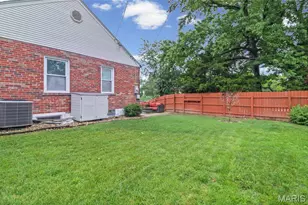 7045 Deerpath Dr, Affton, MO 63123 - Photo 43