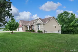 31 Pine Lake Dr, Troy, MO 63379 - Photo 5