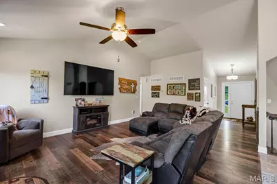 31 Pine Lake Drive, Troy, MO 63379 - Photo 15