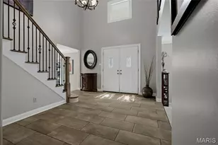 12405 Montsouris Dr, Creve Coeur, MO 63141 - Photo 3