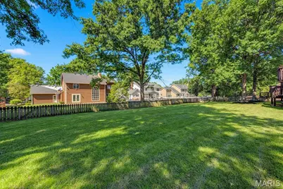 2055 Meadowbrook Way Drive, Chesterfield, MO 63017 - Photo 59