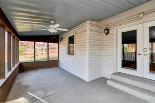 415 Trail Grove Ct, Ballwin, MO 63011 - Photo 53