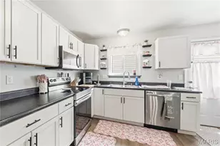 1468 Surrey Ln, Saint Peters, MO 63304 - Photo 17