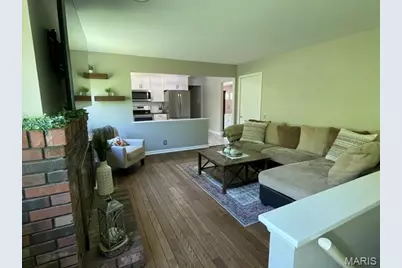 9755 Brittleigh Terrace, Affton, MO 63123 - Photo 15
