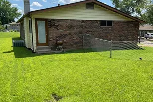9755 Brittleigh Terrace, Affton, MO 63123 - Photo 5