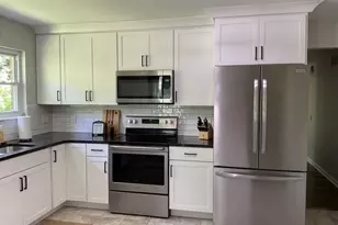 9755 Brittleigh Terrace, Affton, MO 63123 - Photo 9