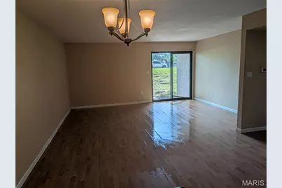 1380 Heritage Landing #106, Saint Charles, MO 63303 - Photo 7