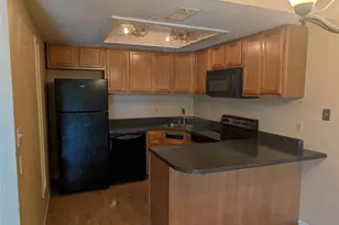 1380 Heritage Landing, Saint Charles, MO 63303 - Photo 3