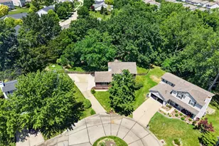 17 Congressional Way Ct, O'Fallon, MO 63368 - Photo 5
