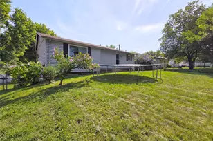 1382 Premio Dr, Fenton, MO 63026 - Photo 19