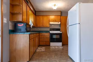 908 W Jackson Ave, Robertsville, MO 65066 - Photo 17