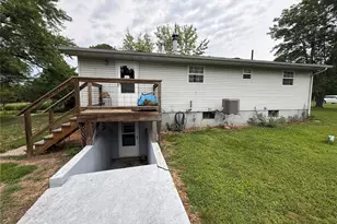 466 Hwy 8 E, Shelbyville, MO 65565 - Photo 5