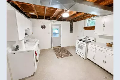466 Highway 8 East, Shelbyville, MO 65565 - Photo 23
