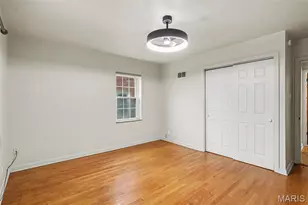 90 Greendale Dr, Saint Louis, MO 63121 - Photo 7