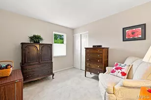12777 Hazenmore Dr, Saint Louis, MO 63146 - Photo 11