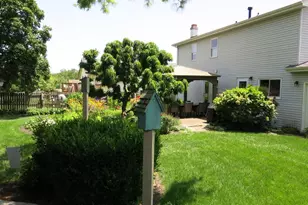 12777 Hazenmore Dr, Saint Louis, MO 63146 - Photo 3
