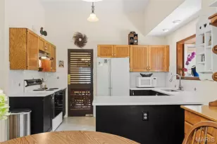 7207 Emerald Hill Ct, Saint Louis, MO 63129 - Photo 21