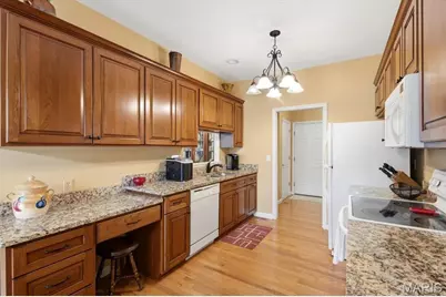 5532 Heather Bluff Court, Mehlville, MO 63128 - Photo 15