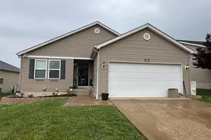 522 Rifle Ridge Dr, Wentzville, MO 63366 - Photo 1