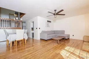 640 Painted Vista Dr, Ballwin, MO 63021 - Photo 7